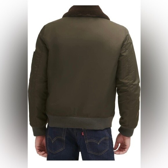 LEVI'S Men's Flight Bomber Jacket with a Faux Fur Removable Collar army green M - Picture 9 of 15